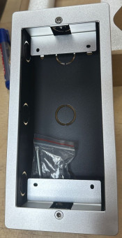 Akuvox R20K/B IN-WALL MOUNTING BOX SILVER монтажная коробка, серебро